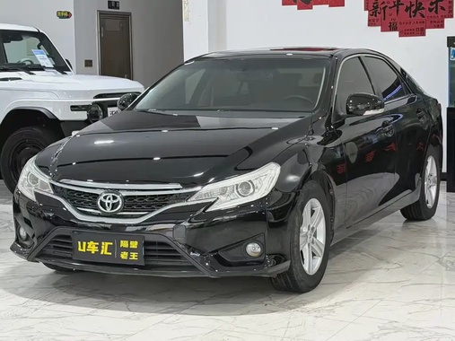 Toyota Reiz 2013