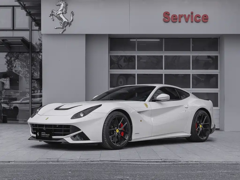 Ferrari F12