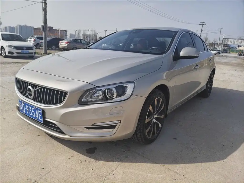 Volvo S60