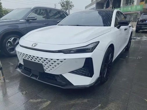 Changan UNI-V 2025
