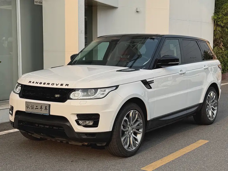 Land Rover Sport