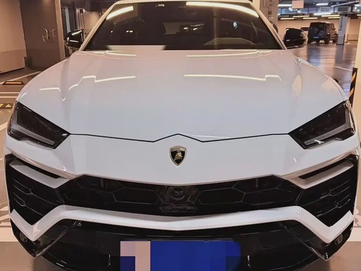 Lamborghini Urus 2022