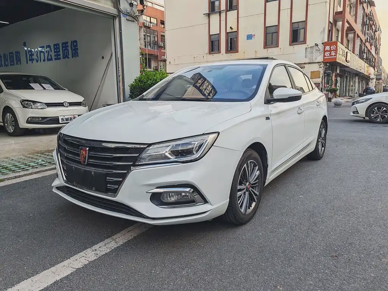 Roewe i5