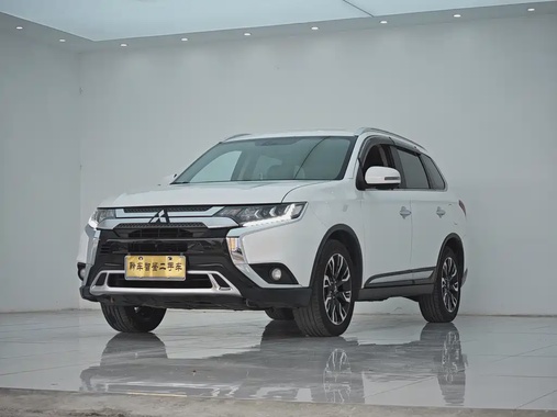 Mitsubishi Outlander 2020