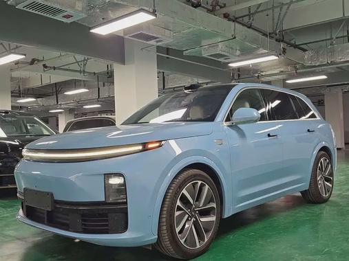 BMW i7 2024