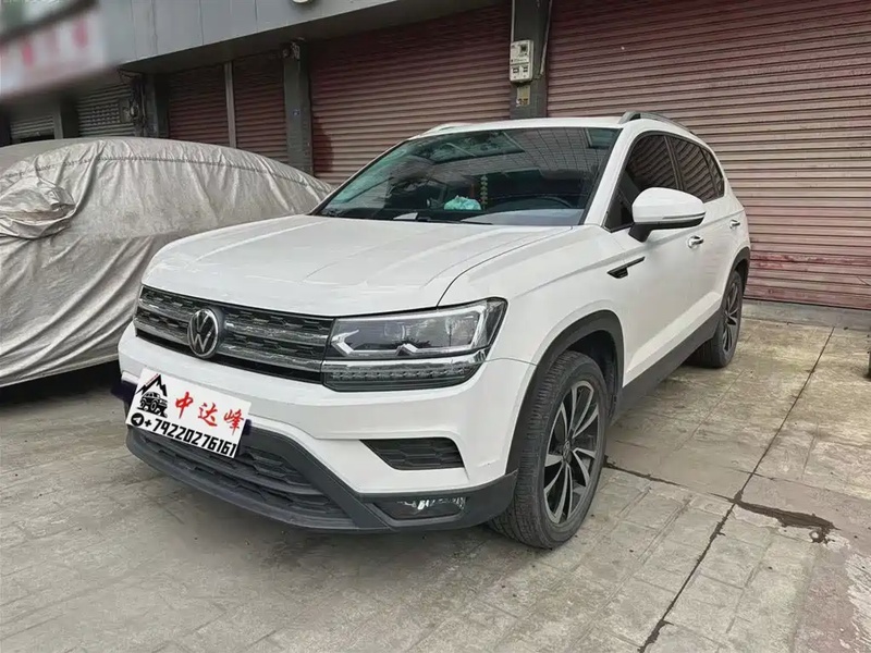 Volkswagen Tharu