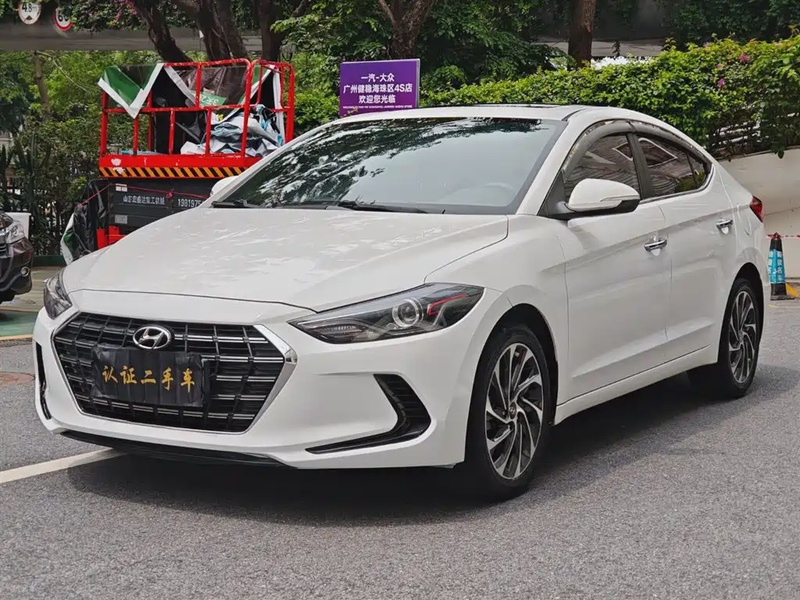Hyundai Elantra