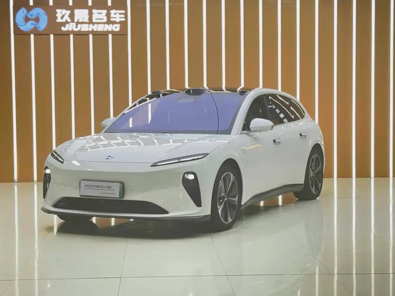 NIO ET5T
