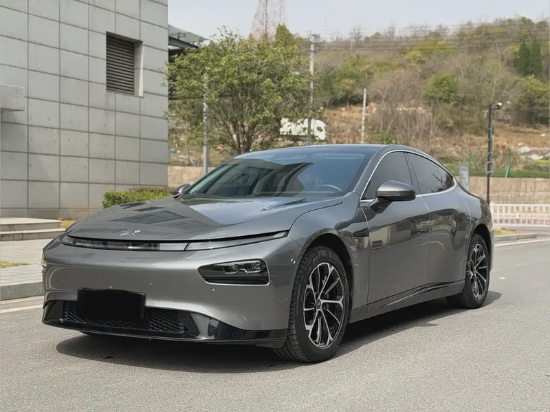 XPeng P7