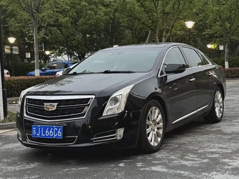 Cadillac XTS