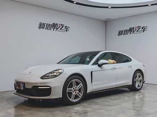Porsche Panamera 2024