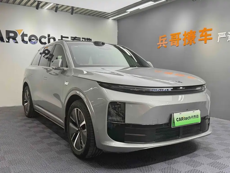 Li Auto L6
