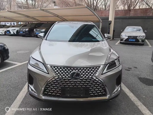 Lexus RX 2022