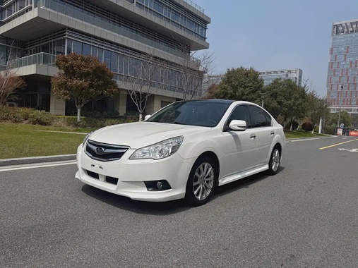 Subaru Legacy 2011