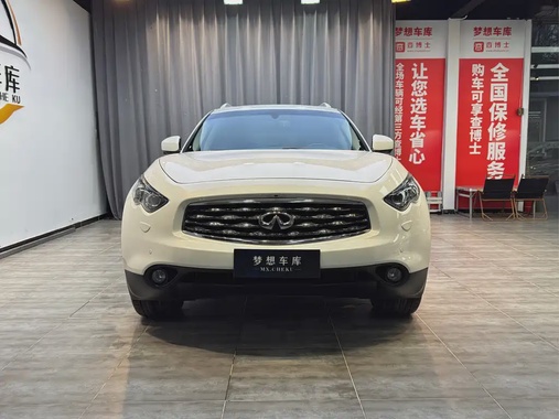 Infiniti FX 2011