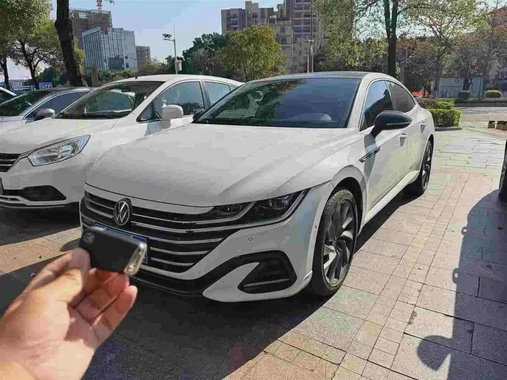 Volkswagen CC 2025