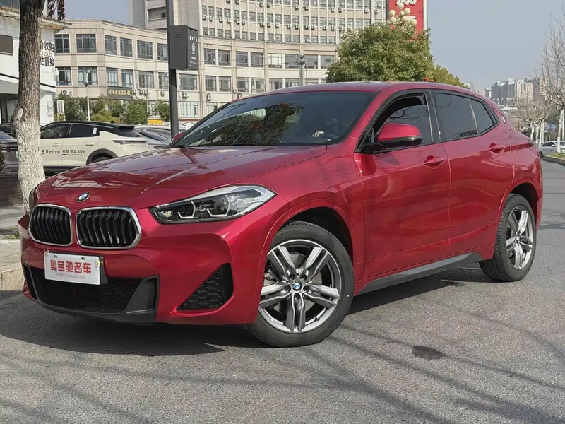 BMW X2