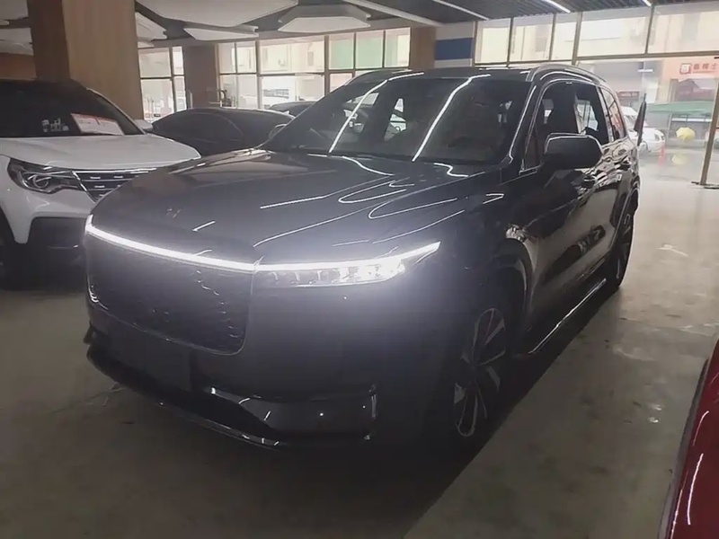 Li Auto ONE