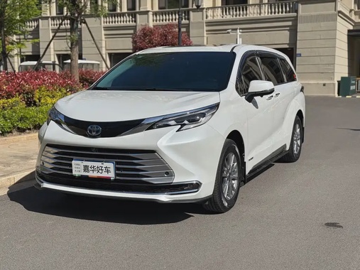 Toyota Sienna 2022
