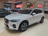 Volvo XC60 2022