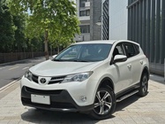 Toyota RAV4 2015