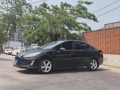 Peugeot 408 2013