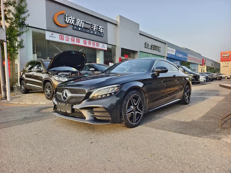 Mercedes-Benz C-Class