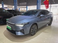 XPeng P5 2022