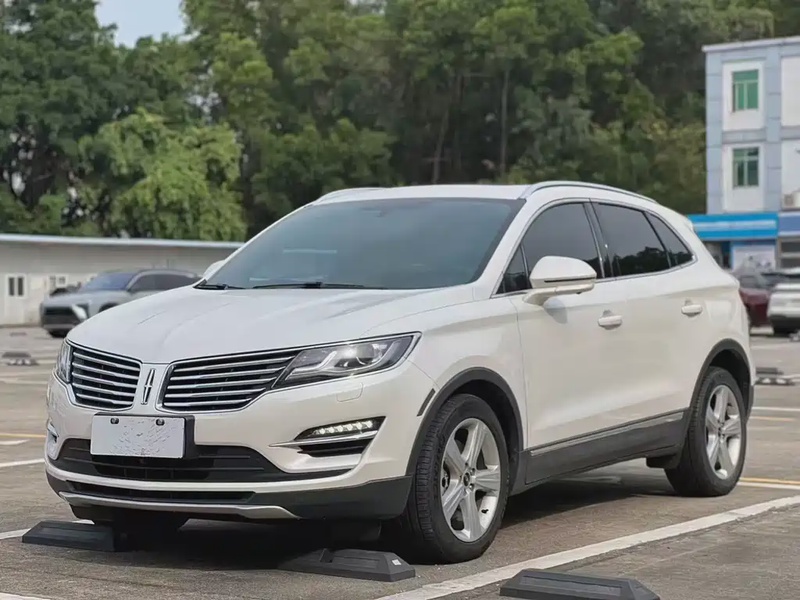 Lincoln MKC