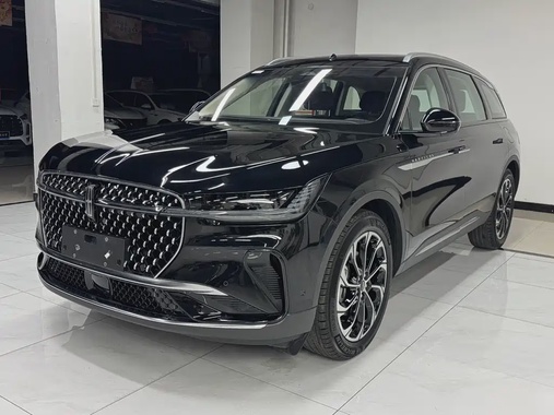 Lincoln Nautilus 2023