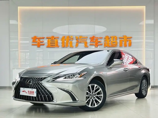 Lexus ES 2023