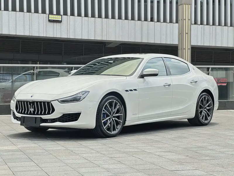 Maserati Ghibli