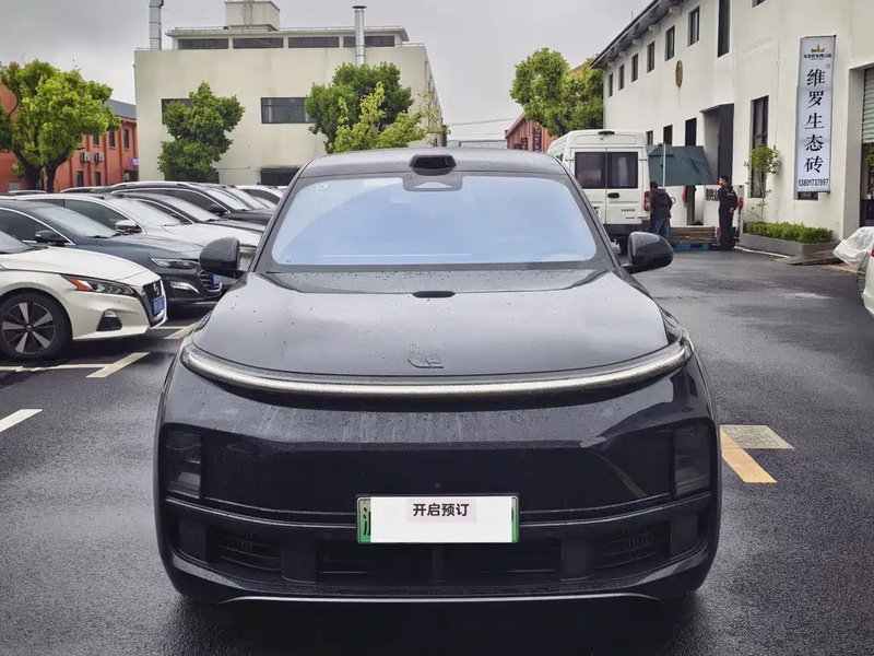 Li Auto L9