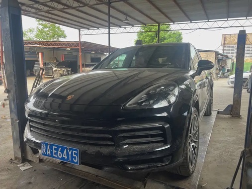 Porsche Cayenne 2020