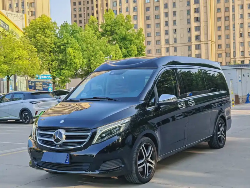 Mercedes-Benz V-Class