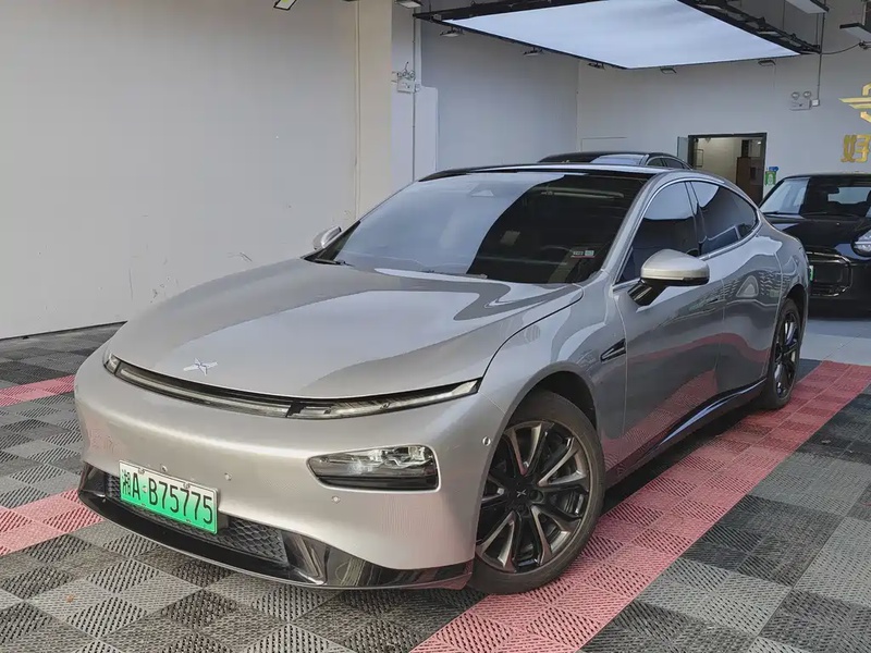 XPeng P7