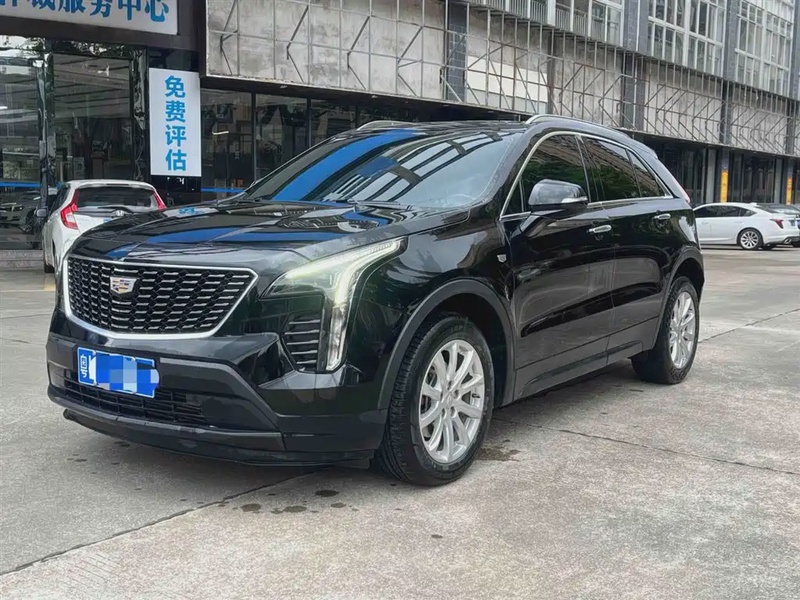 Cadillac XT4