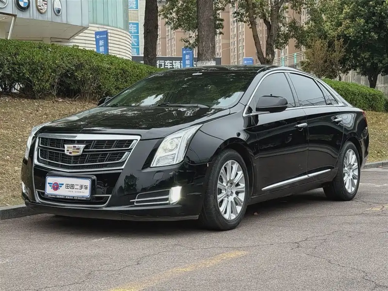 Cadillac XTS