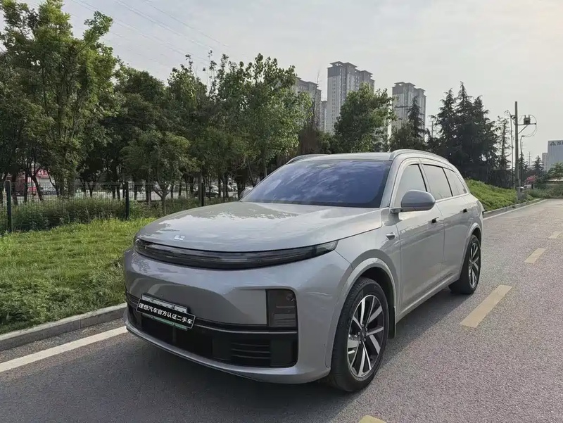 Li Auto L7