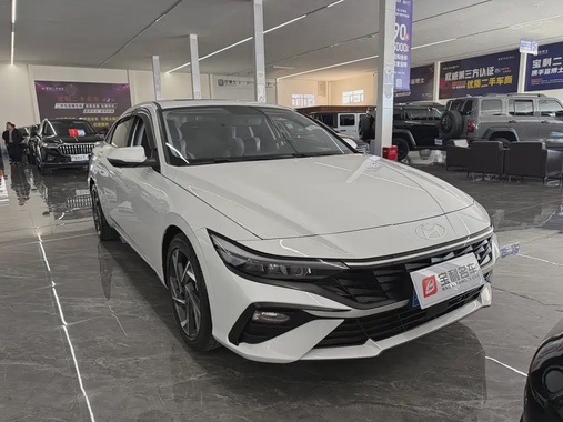 Hyundai Elantra 2024