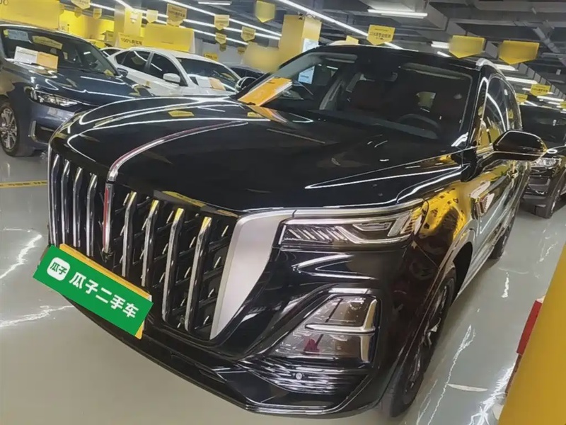 Hongqi HS5