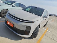 Li Auto L6 2025