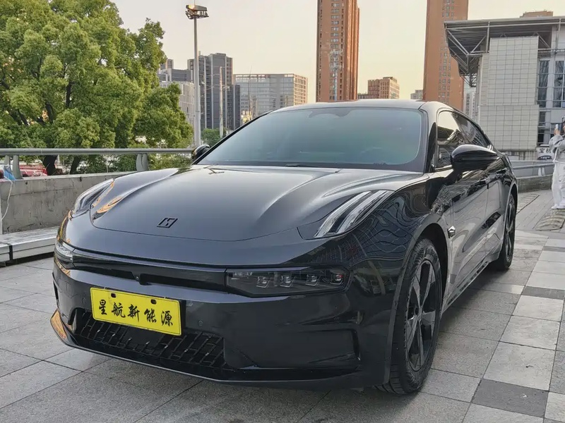 Zeekr 001