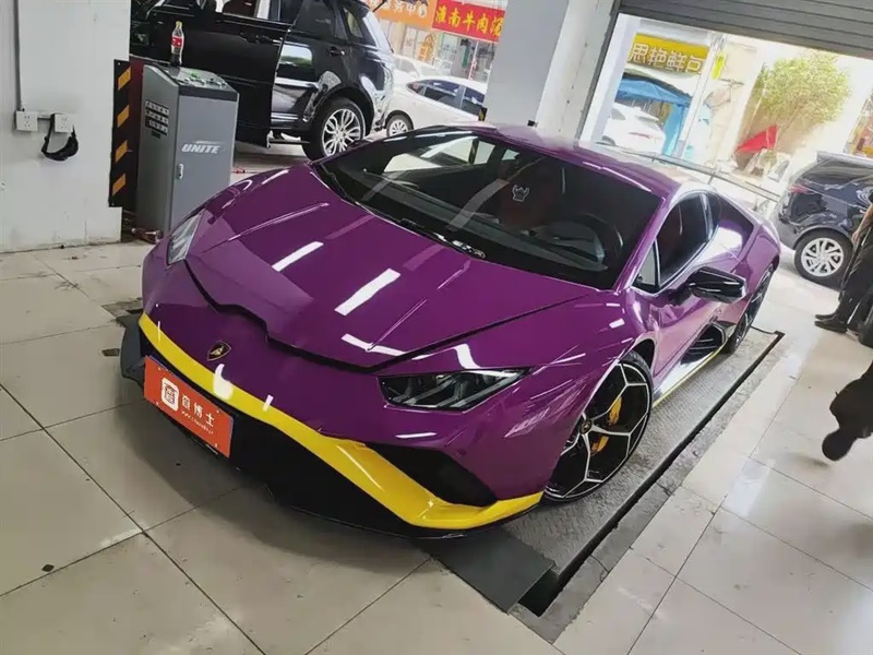 Lamborghini Huracan