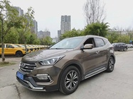 Hyundai Santa Fe 2017