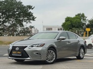 Lexus ES 2016
