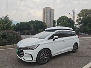 BYD MAX 2023
