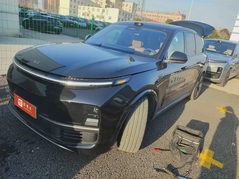Li Auto L9