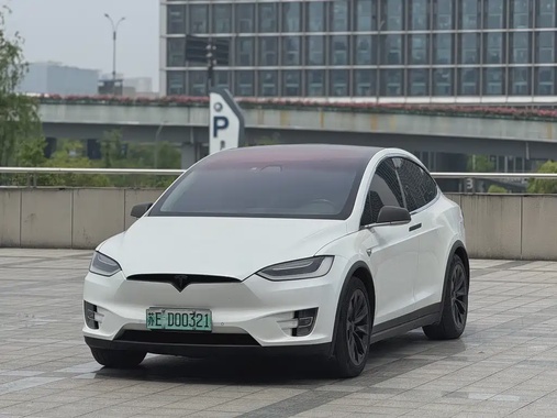 Tesla Model X 2018