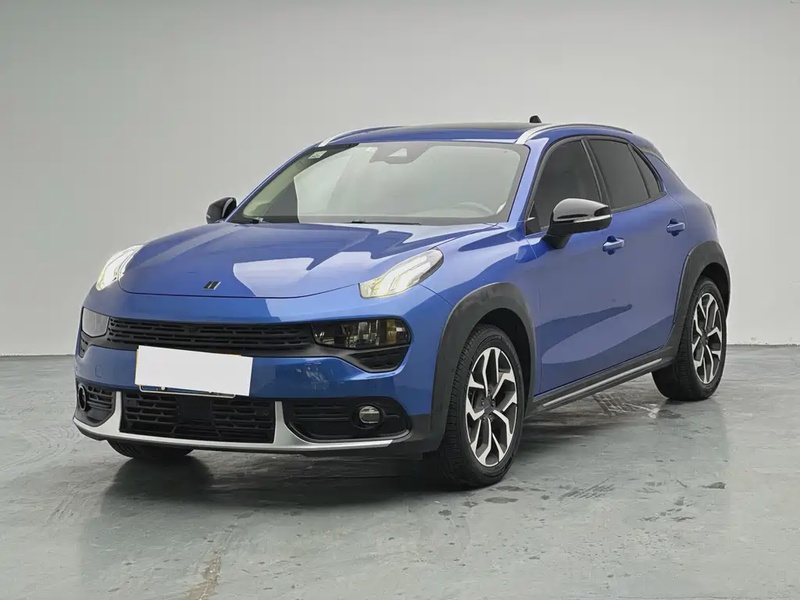 Lynk & Co 02